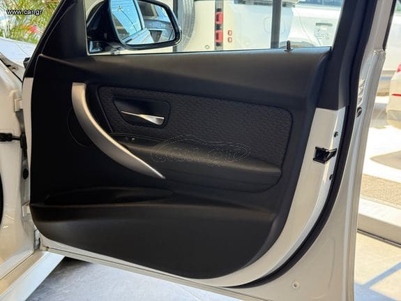 Bmw 316 2013 1.6 TURBO 184 Hp -M PACK-NAVI-AUTO VENERIS MOTORS