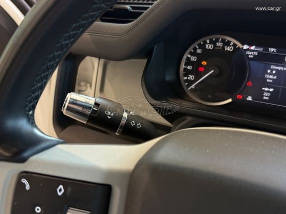 Land Rover Defender 2021 P400e Plug-In