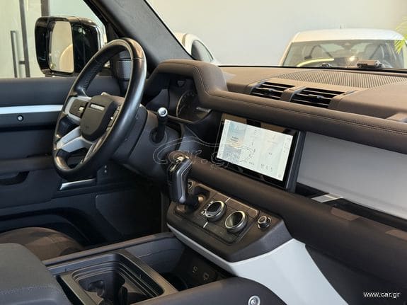 Land Rover Defender 2021 P400e Plug-In