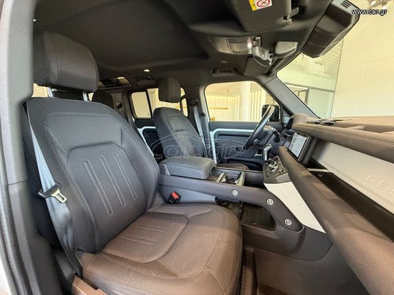Land Rover Defender 2021 P400e Plug-In