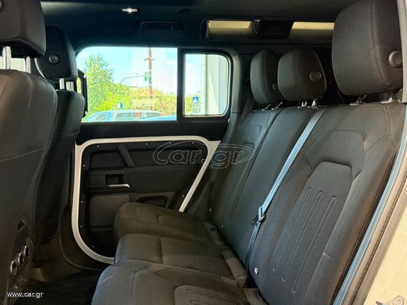 Land Rover Defender 2021 P400e Plug-In