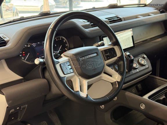 Land Rover Defender 2021 P400e Plug-In
