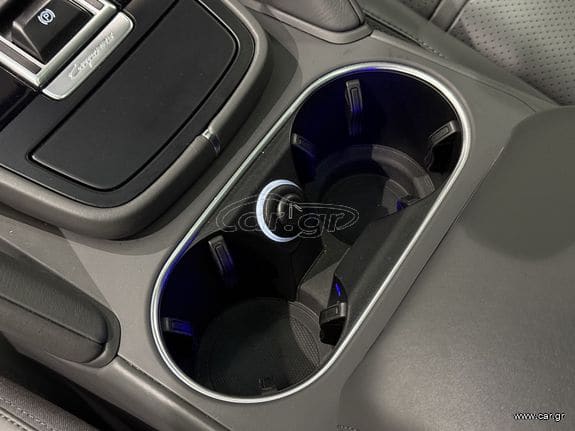 Porsche Cayenne 2019 S E-HYBRID/PANO/SPORT EXHAUST