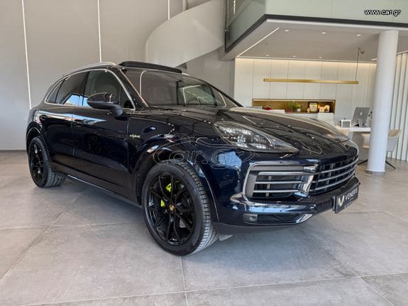 Porsche Cayenne 2019 S E-HYBRID/PANO/SPORT EXHAUST