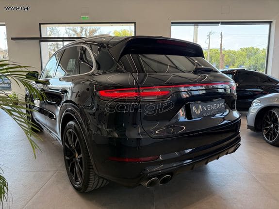 Porsche Cayenne 2019 S E-HYBRID/PANO/SPORT EXHAUST