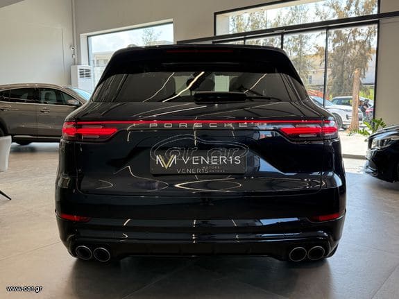 Porsche Cayenne 2019 S E-HYBRID/PANO/SPORT EXHAUST