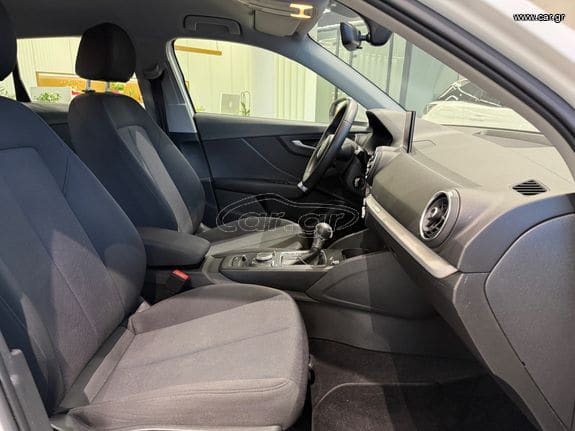 Audi Q2 2019 30 TDI 116PS - S tronic Business