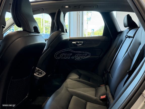 Volvo XC 60 2022 INSCRIPTION / B5 / PANORAMA