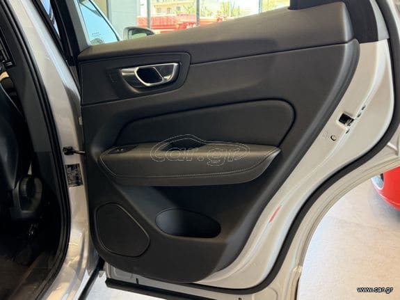 Volvo XC 60 2022 INSCRIPTION / B5 / PANORAMA
