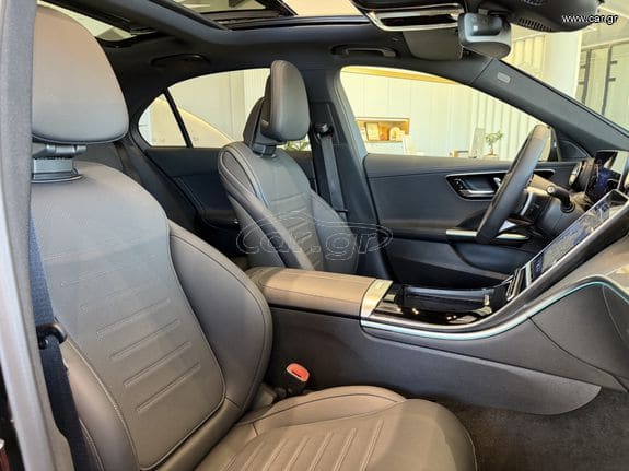Mercedes-Benz C 180 2025 AMG LINE EQ-HYBRID / PANORAMA / MEMO