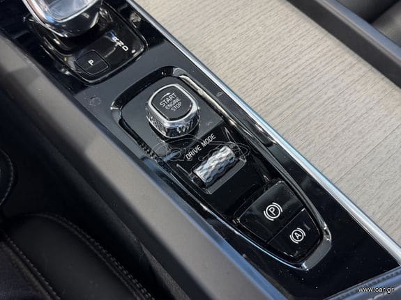 Volvo XC 60 2020 B5- ΗΛΕΚΤΡ.ΚΑΘΙΣΜ. ΜΝΗΜΕΣ-ΨΥΧΟΜΕΝΑ-ΘΕΡΜ.