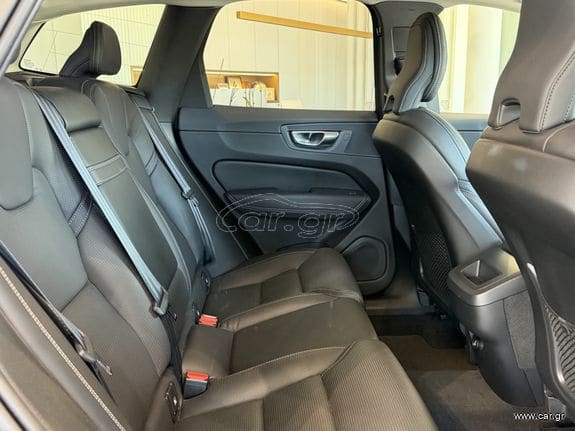 Volvo XC 60 2020 B5- ΗΛΕΚΤΡ.ΚΑΘΙΣΜ. ΜΝΗΜΕΣ-ΨΥΧΟΜΕΝΑ-ΘΕΡΜ.