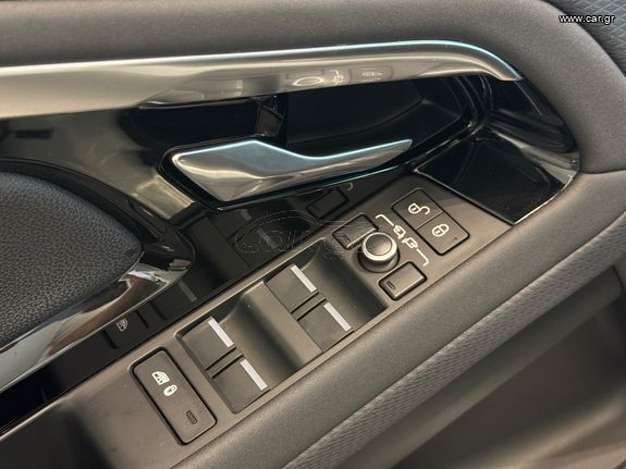Land Rover Range Rover Evoque 2020 R-Dynamic D180s HYBRID 4WD PANORAMA