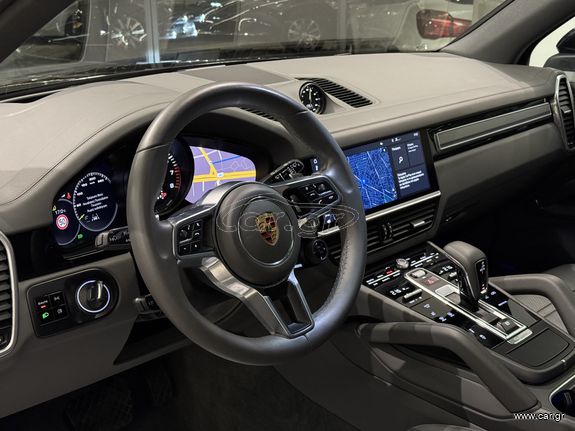 Porsche Cayenne 2019 S E-HYBRID/PANO/SPORT EXHAUST
