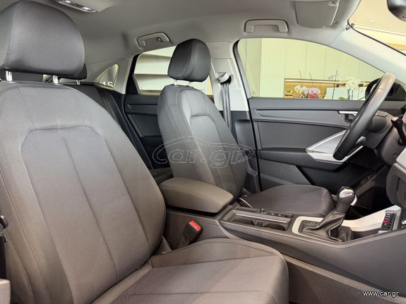 Audi Q3 2024 SPORTBACK 35 TFSI S LINE S TRONIC