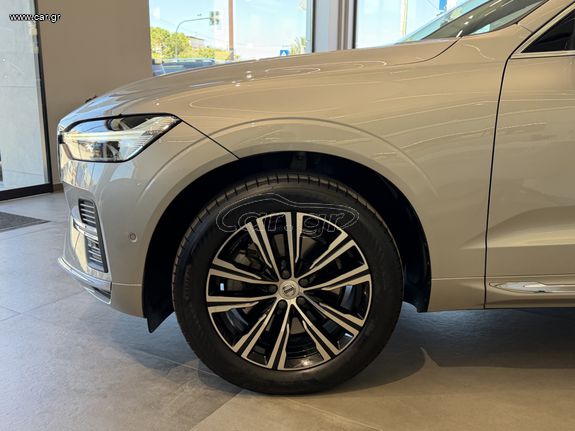 Volvo XC 60 2022 INSCRIPTION / B5 / PANORAMA