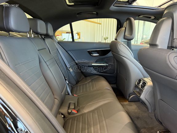 Mercedes-Benz C 180 2025 AMG LINE EQ-HYBRID / PANORAMA / MEMO